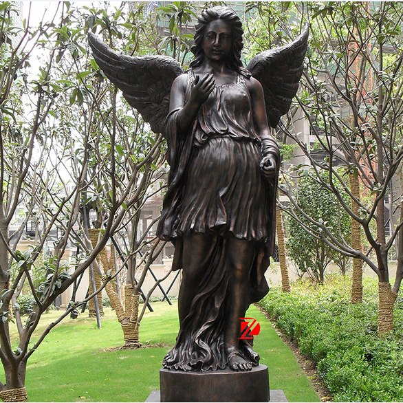 Bronze statue angel